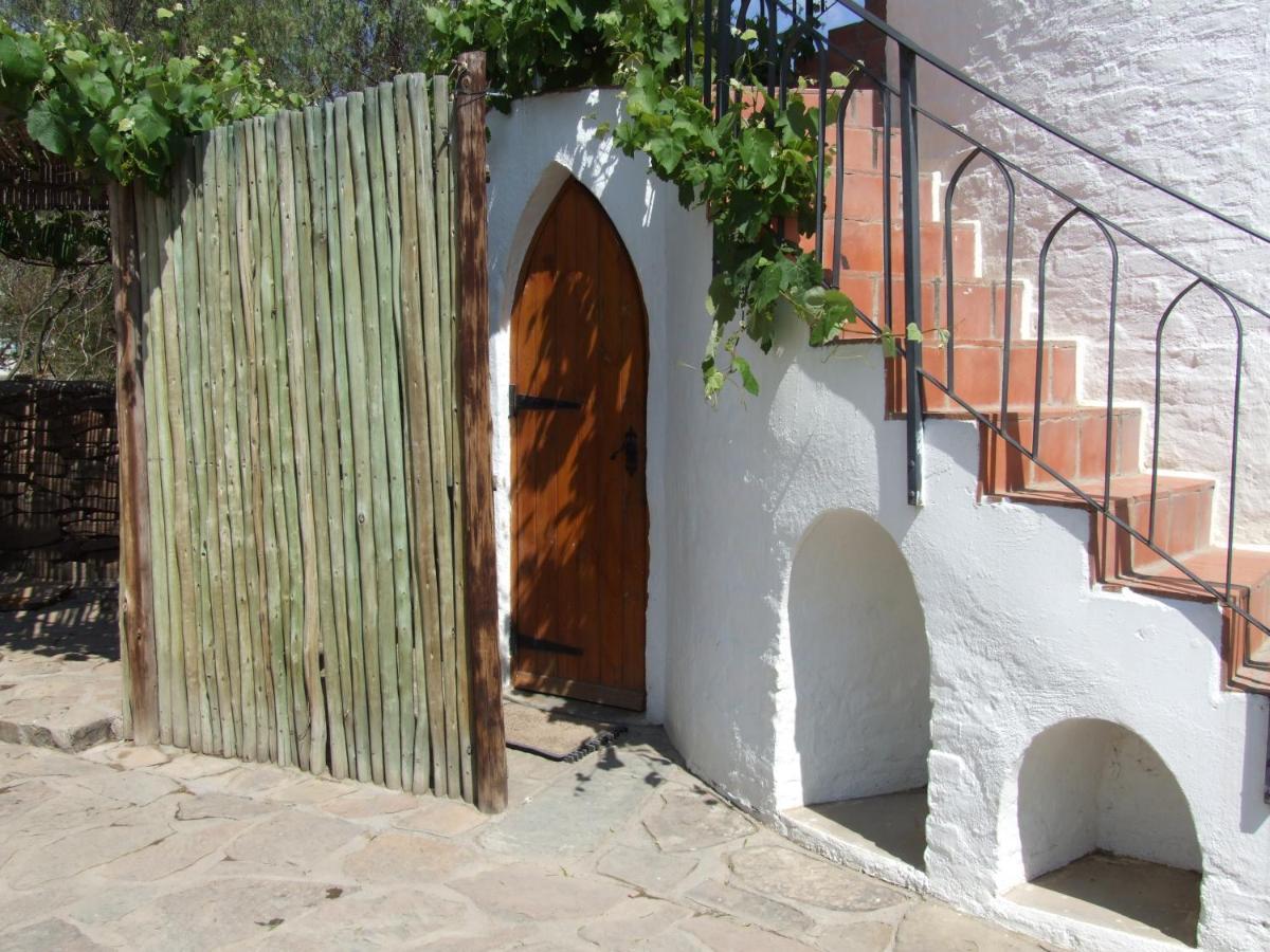 Bethesda Tower Accommodation Nieu-Bethesda Exterior foto